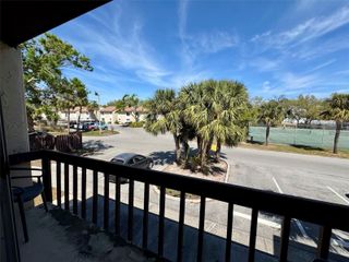 2632 HIDDEN LAKE DRIVE N E, Sarasota, FL 34237