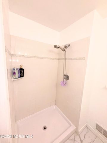 23 Morgan Place, East Brunswick, NJ 08816