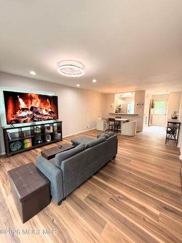 23 Morgan Place, East Brunswick, NJ 08816