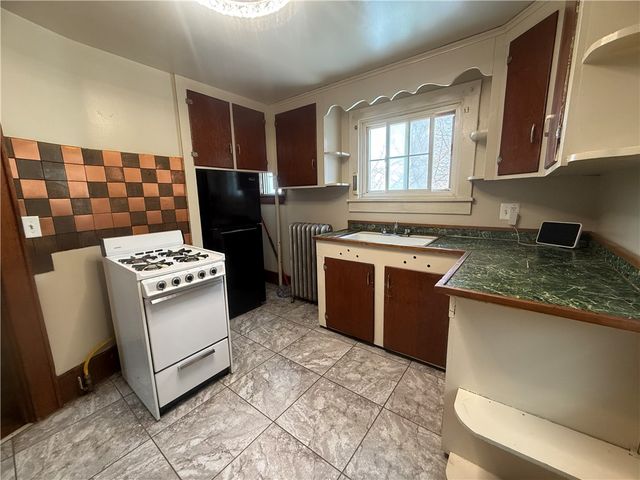 658 Magee Avenue, Rochester, NY 14613