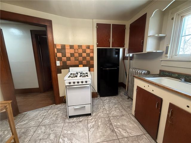 658 Magee Avenue, Rochester, NY 14613