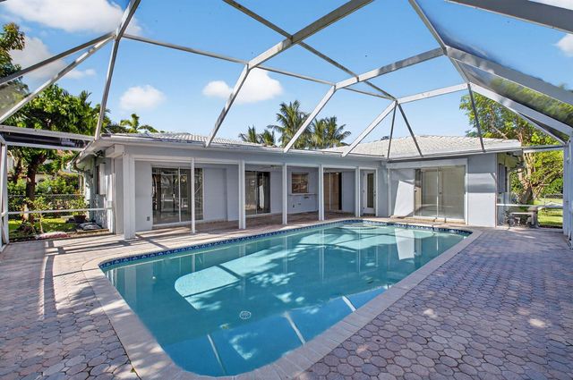 937 Banyan Drive, Delray Beach, FL 33483