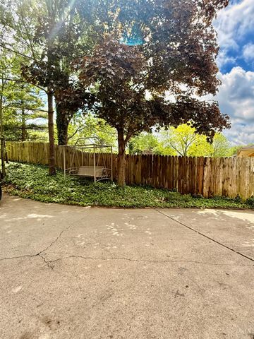 6038 Mackview Street, Fairfield, OH 45014