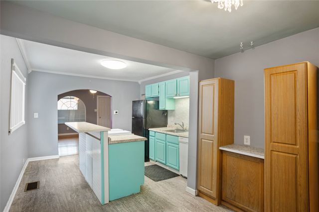 1616 11th Street, Des Moines, IA 50314