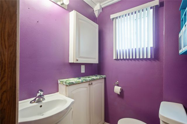 1616 11th Street, Des Moines, IA 50314