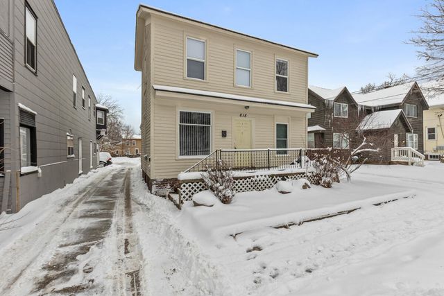 613-615 Davis Street, Kalamazoo, MI 49007