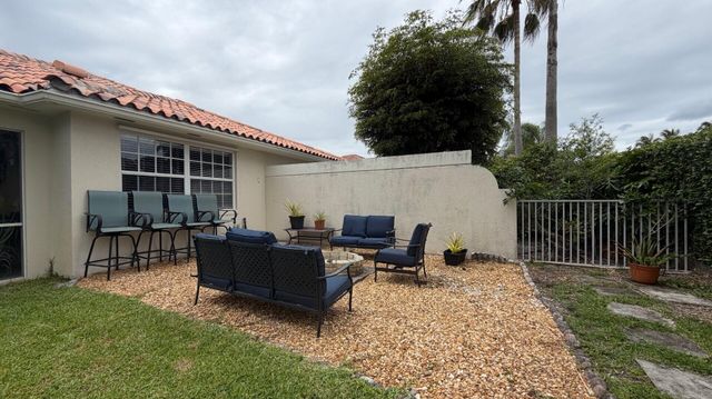 7145 Grassy Bay Drive, West Palm Beach, FL 33411