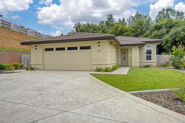 1814 Goldstone Ave, Jackson, CA 95642