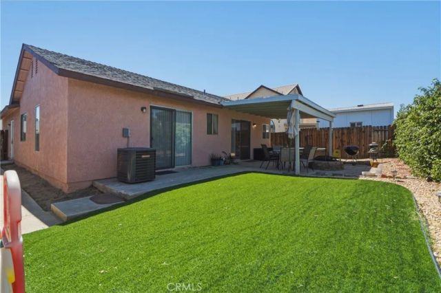 13886 San Gorgonio, Victorville, CA 92392