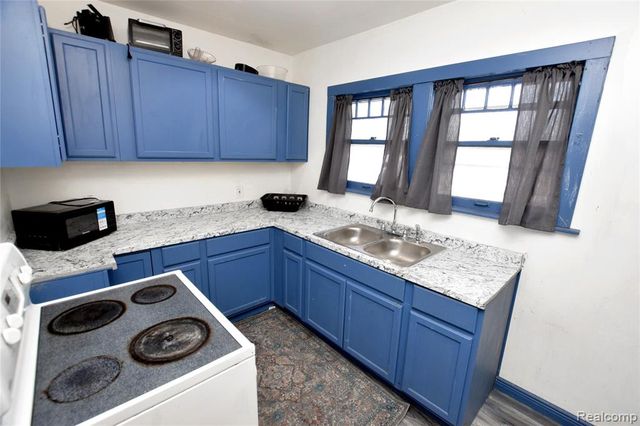 2310 Gibson Street, Flint, MI 48503