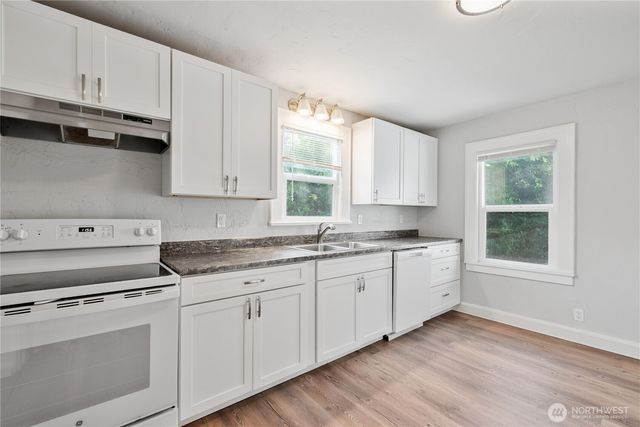 2103 36th Avenue, Longview, WA 98632