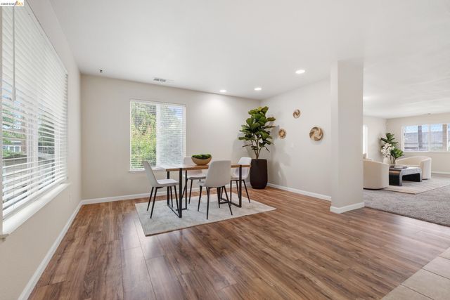 811 G St, Antioch, CA 94509