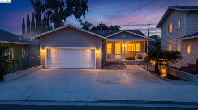 811 G St, Antioch, CA 94509