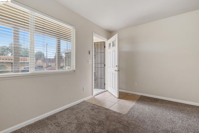 811 G St, Antioch, CA 94509