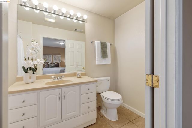 811 G St, Antioch, CA 94509