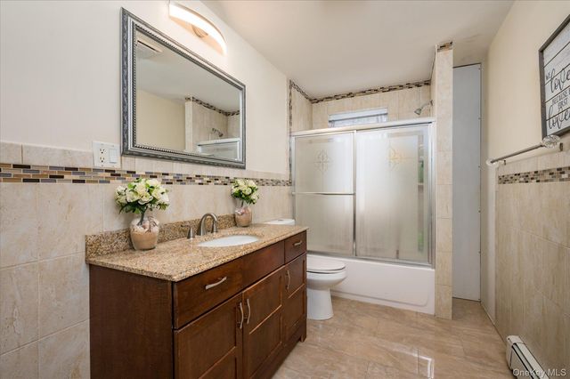 34 S Front Street, Farmingdale, NY 11735