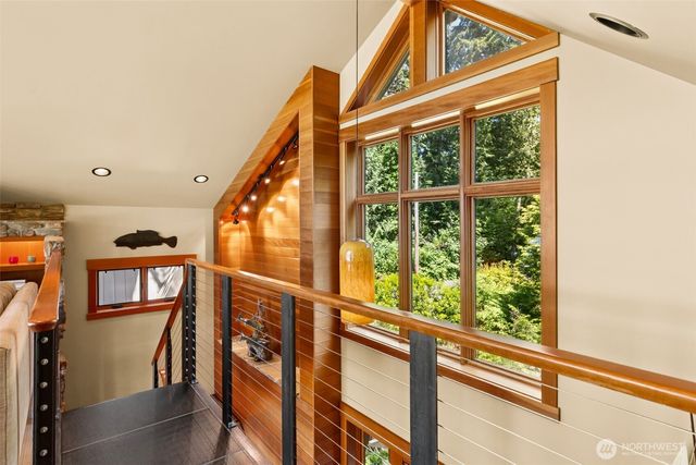 8641 Fernwood Street NE, Olympia, WA 98516