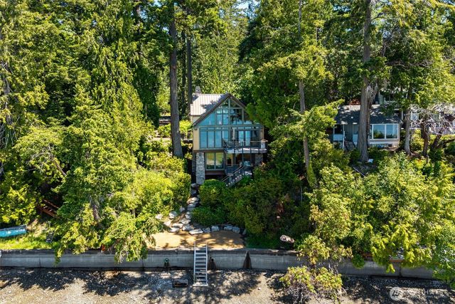 8641 Fernwood Street NE, Olympia, WA 98516