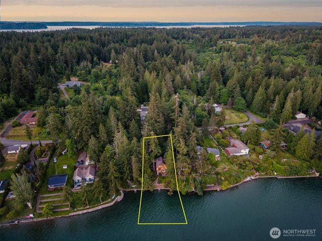 8641 Fernwood Street NE, Olympia, WA 98516