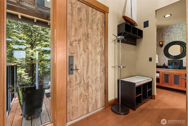 8641 Fernwood Street NE, Olympia, WA 98516