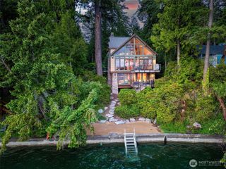 8641 Fernwood Street NE, Olympia, WA 98516