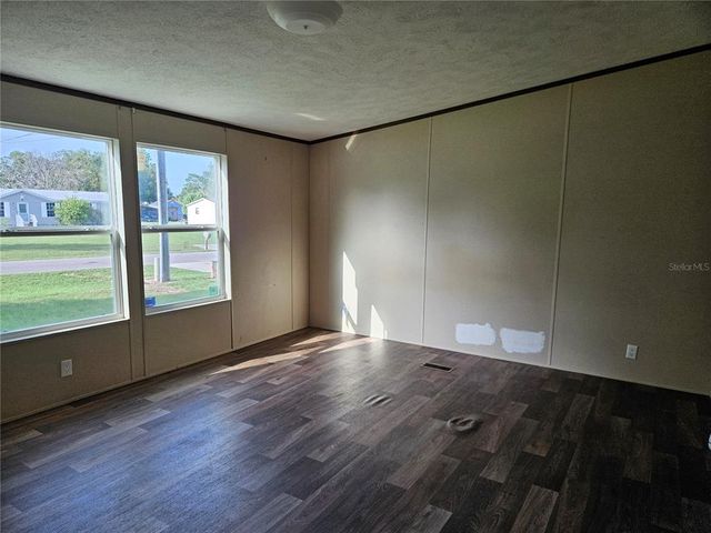 6742 NE 1ST STREET, Ocala, FL 34470