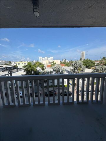 7620 Carlyle Ave 502, Miami Beach, FL 33141