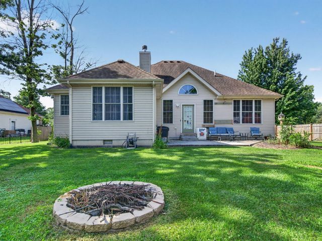 878 W Kennedy Road, Braidwood, IL 60408