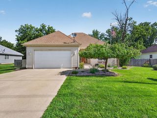 878 W Kennedy Road, Braidwood, IL 60408