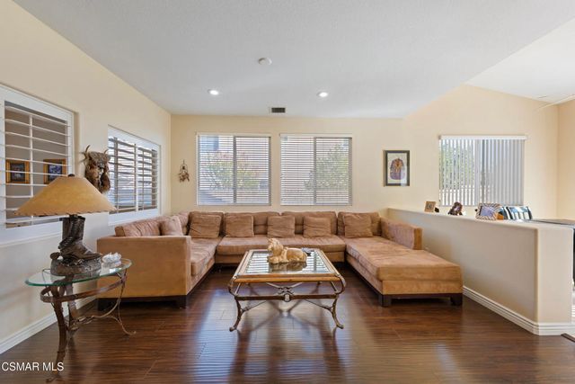 1480 Sappanwood Avenue, Thousand Oaks, CA 91320