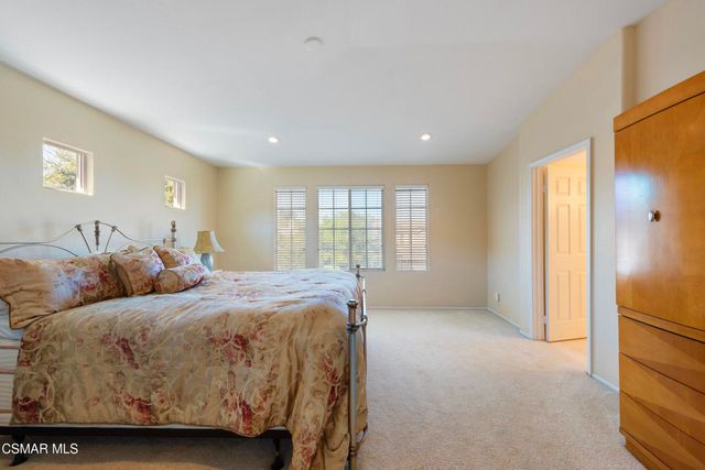 1480 Sappanwood Avenue, Thousand Oaks, CA 91320