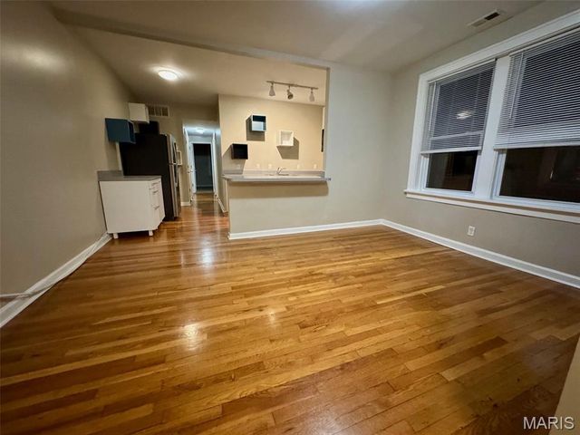 4322 McRee Avenue, St Louis, MO 63110