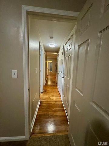 4322 McRee Avenue, St Louis, MO 63110