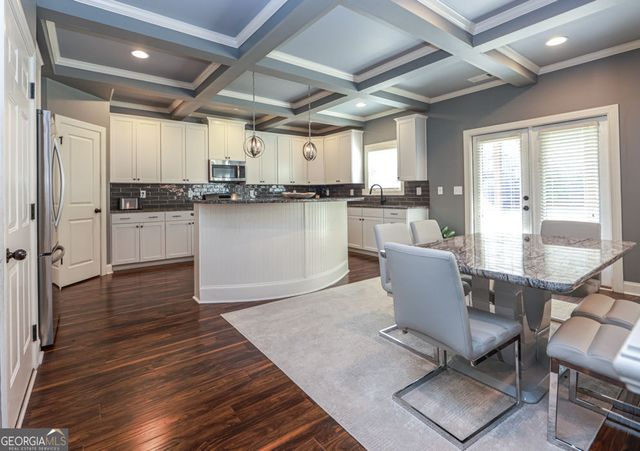 4669 Sierra Creek Drive, Hoschton, GA 30548