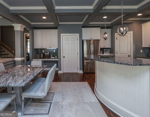 4669 Sierra Creek Drive, Hoschton, GA 30548