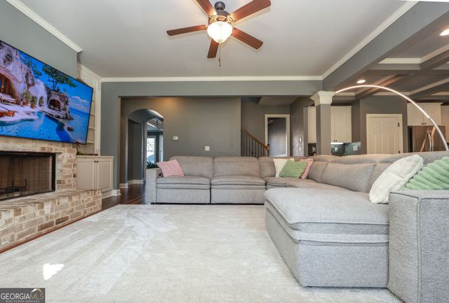 4669 Sierra Creek Drive, Hoschton, GA 30548