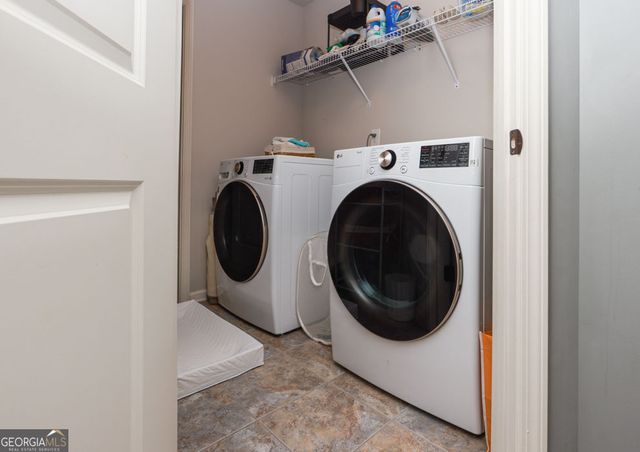 4669 Sierra Creek Drive, Hoschton, GA 30548