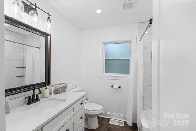 1238 Moretz Avenue, Charlotte, NC 28206