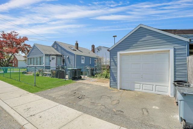 49 Blauvelt Avenue, West Haverstraw, NY 10993