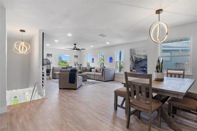 307 161ST AVENUE, Redington Beach, FL 33708