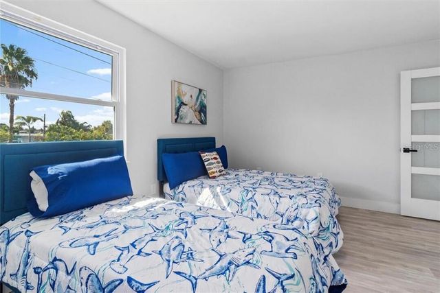 307 161ST AVENUE, Redington Beach, FL 33708