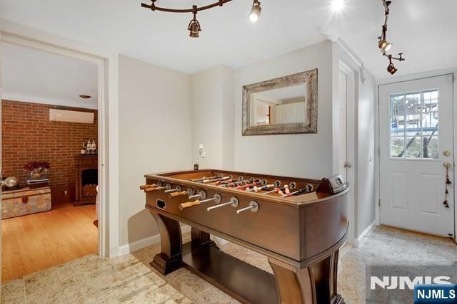 694 Center Street House, Ridgefield, NJ 07657