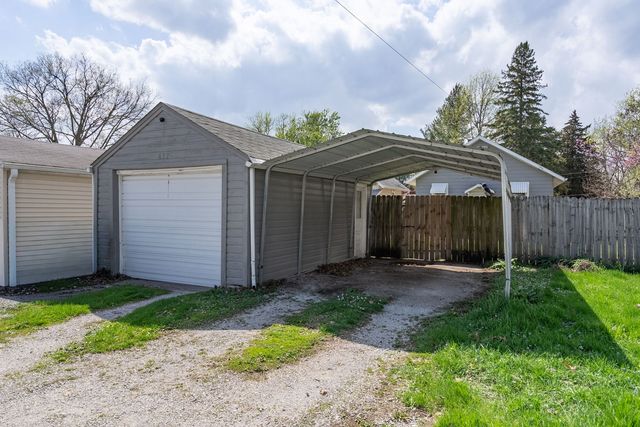 417 9th Street, Silvis, IL 61282