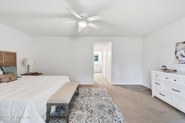 7910 LOS ROBLES Court, Jacksonville, FL 32256
