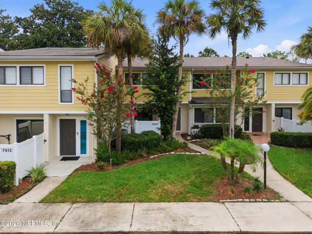 7910 LOS ROBLES Court, Jacksonville, FL 32256