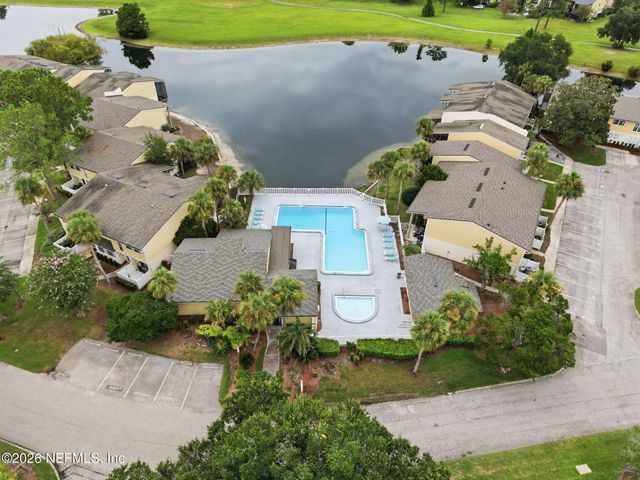 7910 LOS ROBLES Court, Jacksonville, FL 32256