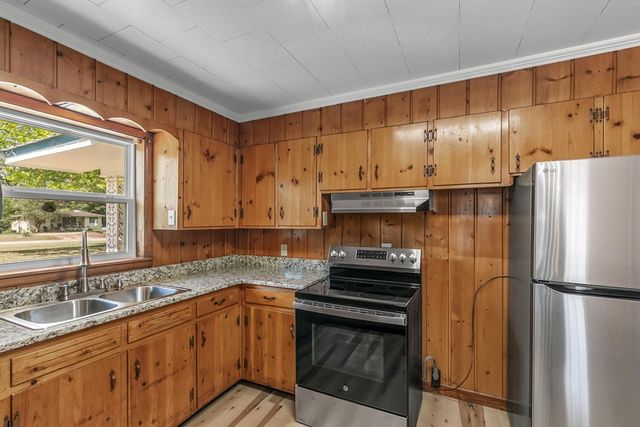 4032 Kinsey Road, Dothan, AL 36303