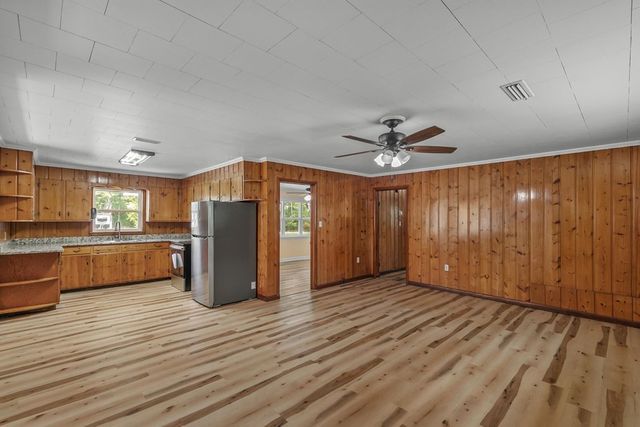 4032 Kinsey Road, Dothan, AL 36303