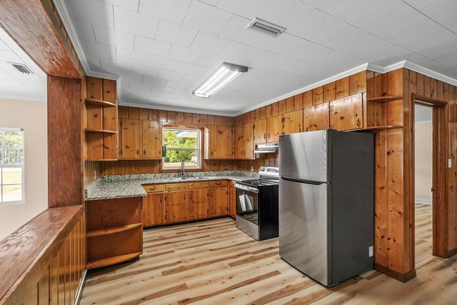 4032 Kinsey Road, Dothan, AL 36303