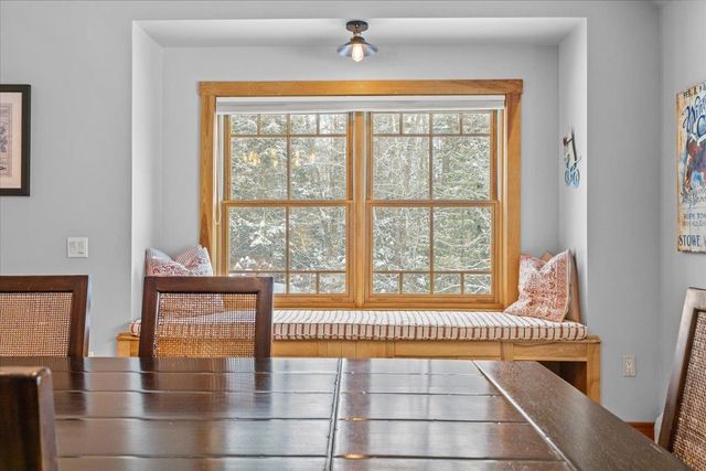 187 Lower Moulton Lane, Stowe, VT 05672